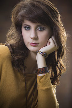 Senior Portrait Photography in Tuscaloosa, Alabama. This senior got a modeling contract from her senior portraits.